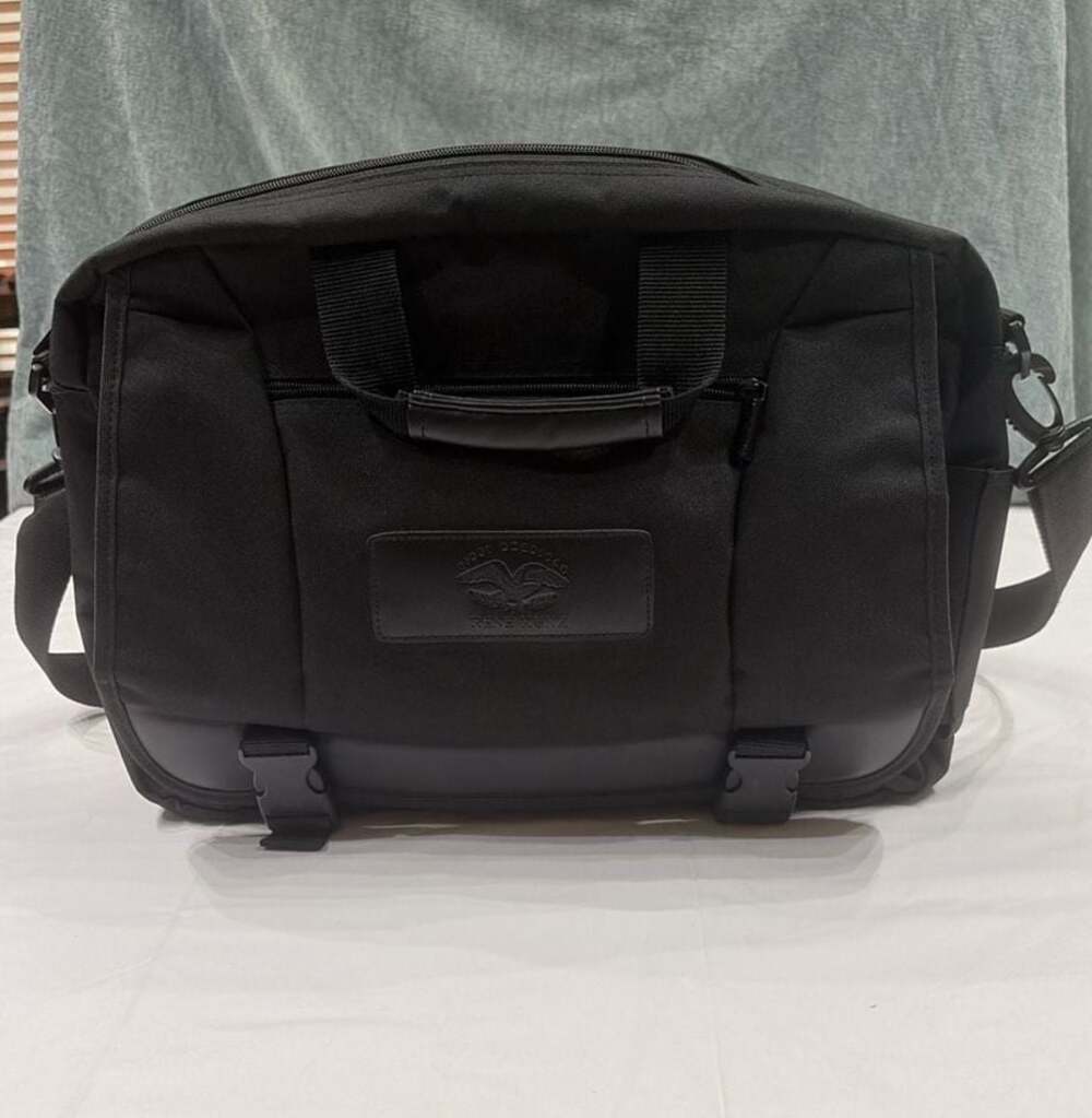 Leed's Rene Kunz First American Eagle Logo Messenger Briefcase Bag